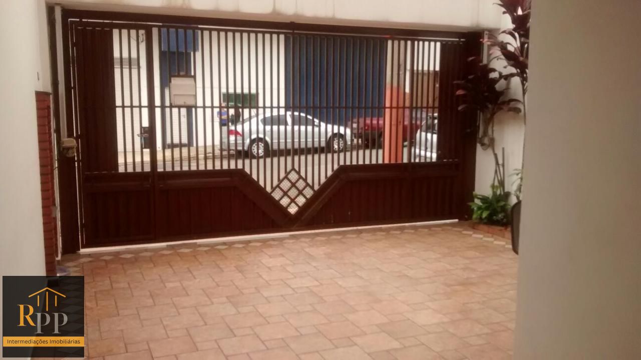 Casa, 4 quartos, 270 m² - Foto 4