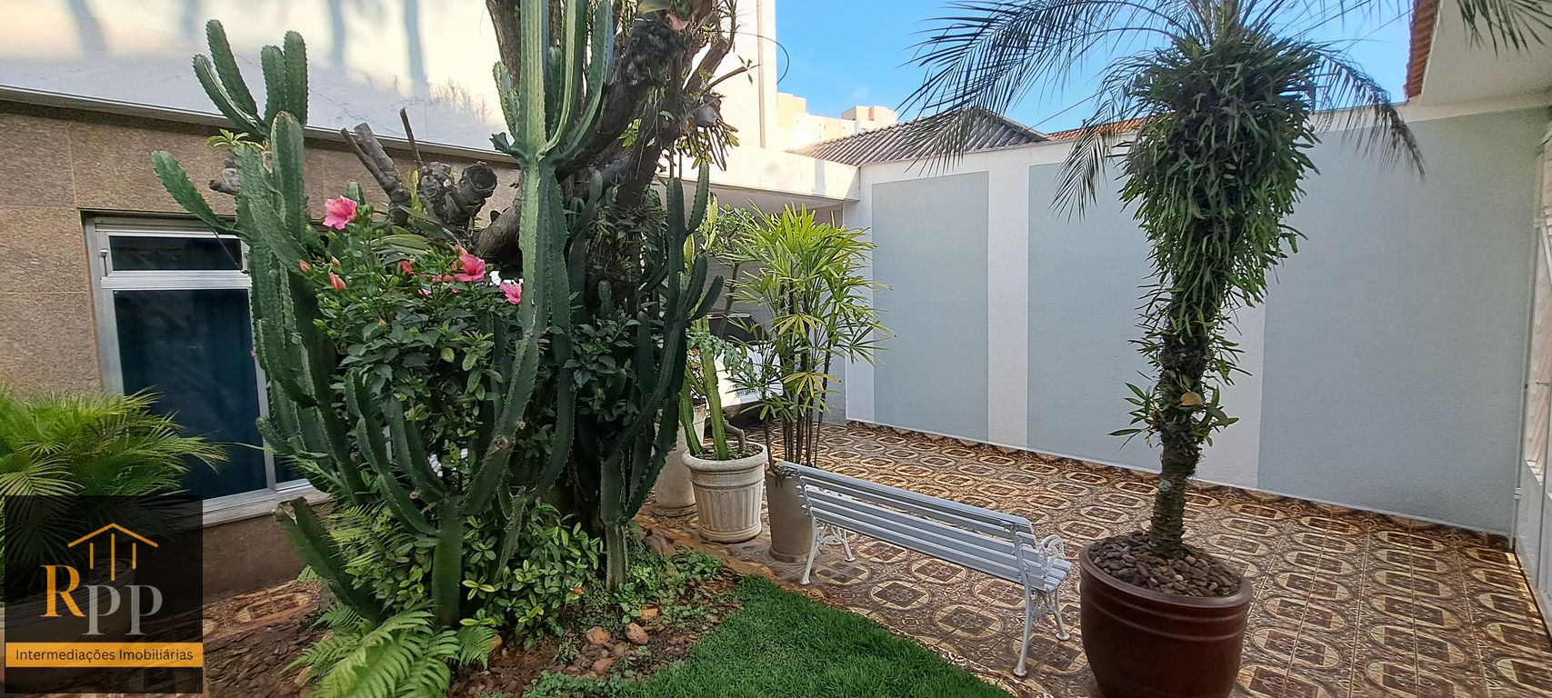 Casa, 3 quartos, 250 m² - Foto 3