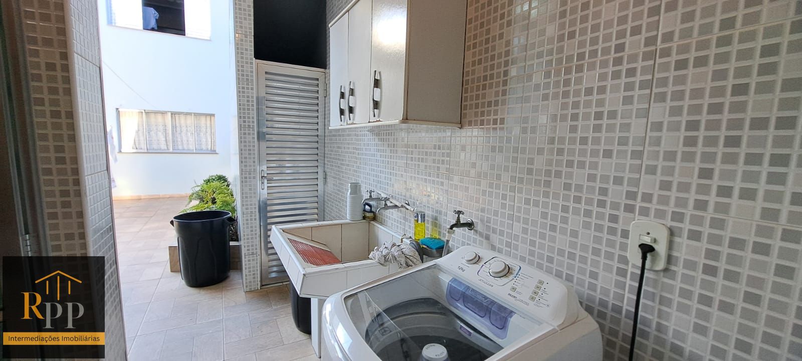 Casa, 3 quartos, 250 m² - Foto 50