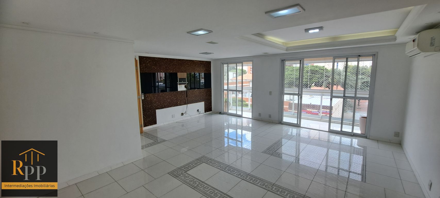 Apartamento, 3 quartos, 125 m² - Foto 2
