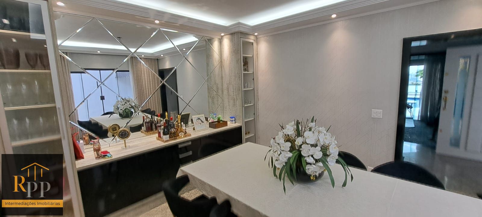 Sobrado, 3 quartos, 279 m² - Foto 94