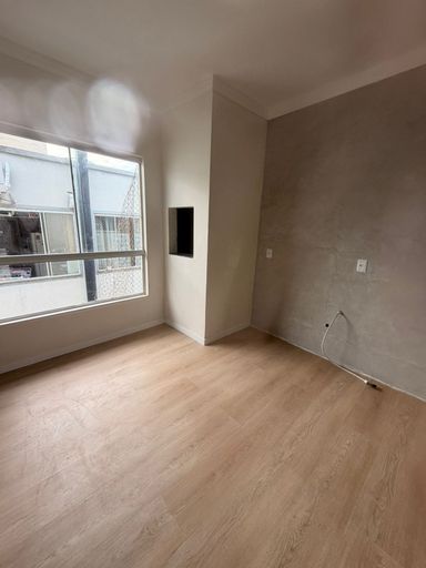Apartamento à Venda com 2 quartos Ingleses do Rio Vermelho, Florianópolis-SC