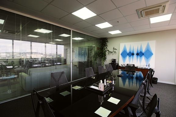 Laje Corporativa MOBILIADA na Faria Lima - Locação 242 m² - Escritório Plug&Play