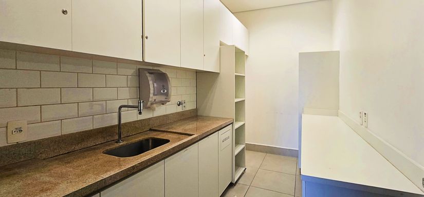 JetCorp LAJE MOBILIADA  CORPORATIVA  BERRINI TRIPLE A LOCAÇÃO ESCRITÓRIO