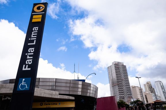 JetCorp laje corporativa mobiliada alto padrão Itaim Bibi locação Metrô Linha Amarela