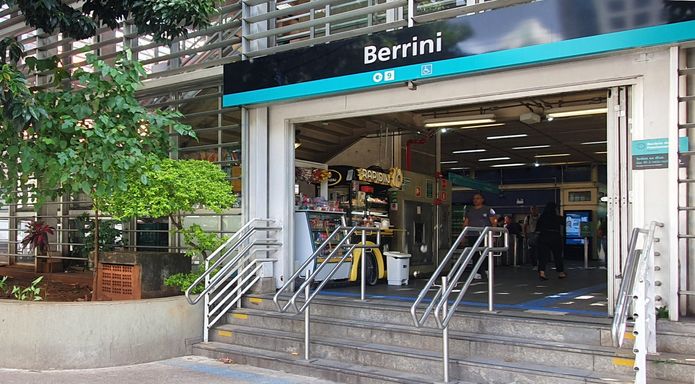 JetCorp LAJE MOBILIADA  CORPORATIVA  BERRINI TRIPLE A LOCAÇÃO ESCRITÓRIO