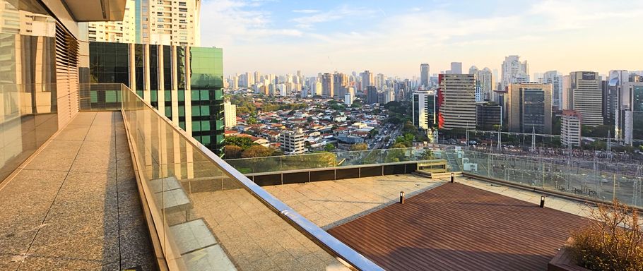 JETCORP LAJE CORPORATIVA ALTO PADRÃO AAA ESCRITÓRIO LOCAÇÃO BERRINI COM HELIPONTO MOBILIADA