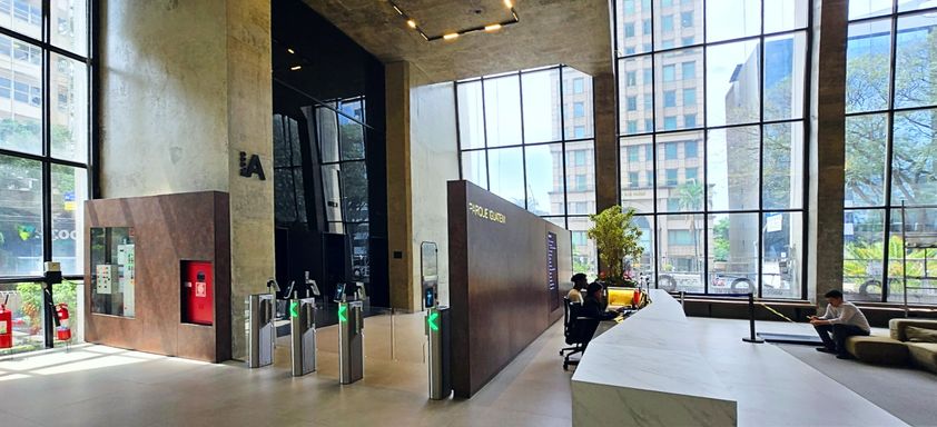 JETCORP LAJE CORPORATIVA ALTO PADRÃO ITAIM BIBI FARIA LIMA LOCAÇÃO