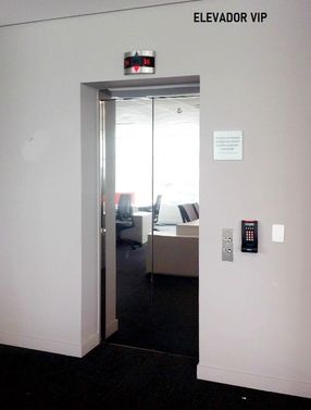 JetCorp Laje Corporativa Triple A Mobiliada com Heliponto Locação