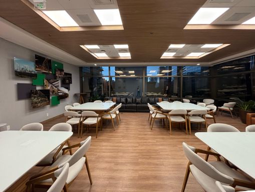 JetCorp Laje Corporativa MOBILIADA Triple A com Heliponto - Faria Lima - locação - 997 m² - Itaim Bibi Andar Corporativo para Escritório