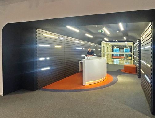 JETCORP LAJE CORPORATIVA MOBILIADA ALTO PADRÃO AAA HELIPONTO ESCRITÓRIO MOBILIADO