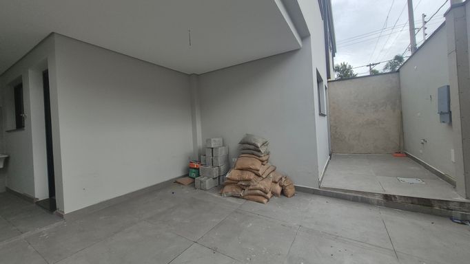 GARAGEM 2 VAGAS