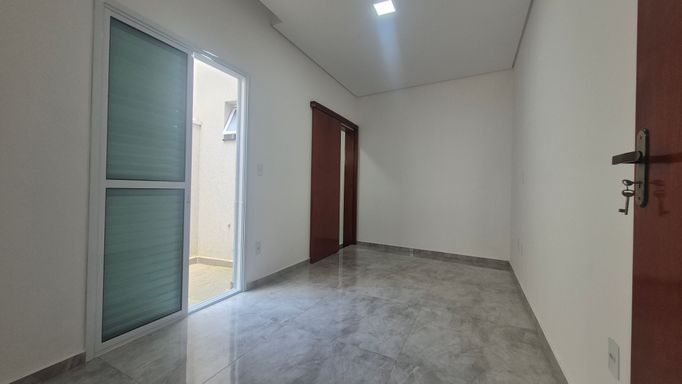 SUITE COM QUINTAL