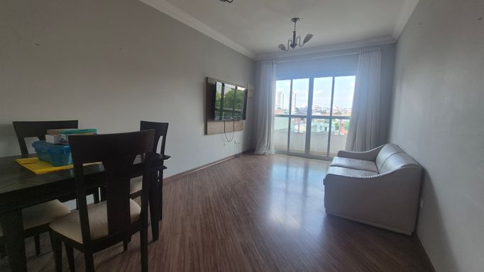 SALA ESPAÇOSA