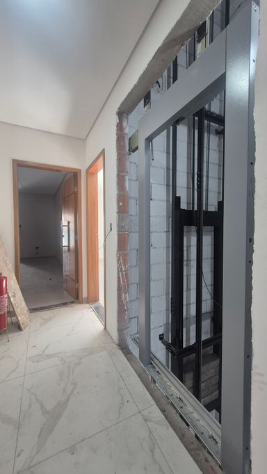 HALL COM ELEVADOR