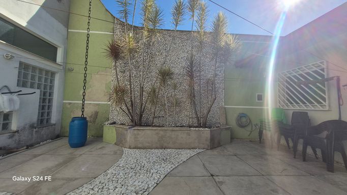 ÁREA DE LAZER