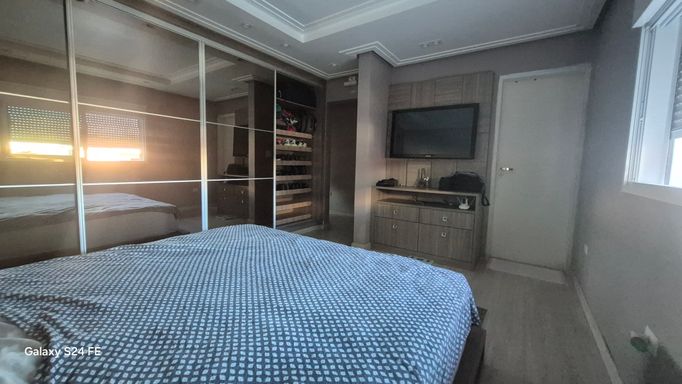QUARTO COM SUITE