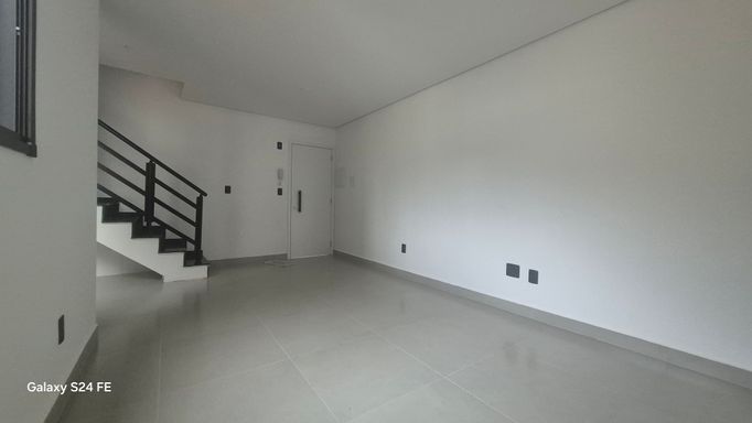 SALA 2 AMBIENTES