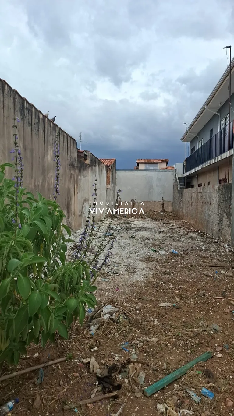 Terreno/Lote