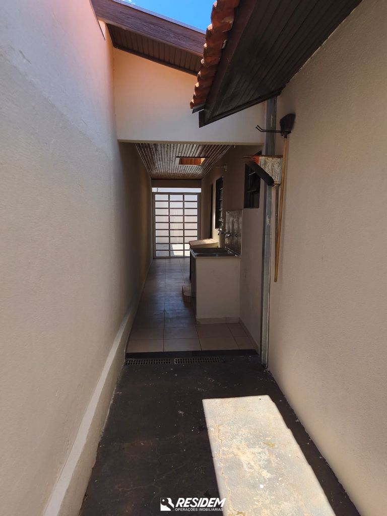 Casa em Núcleo Habitacional José Regino, Bauru-SP por R$ 260.000 ...