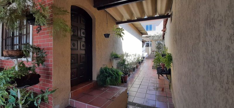 Casa da frente