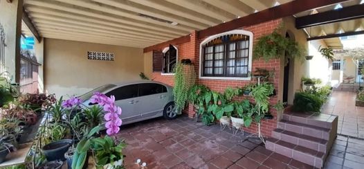Casa da frente