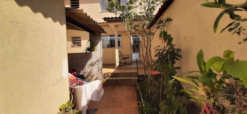 Casa da frente