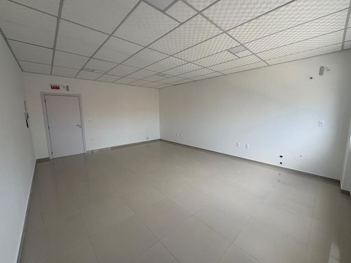 Sala Comercial nº 203