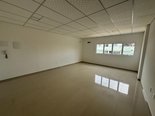 Sala Comercial nº 207