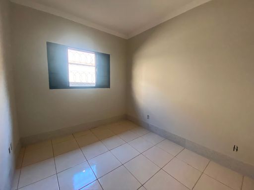 01 QUARTO