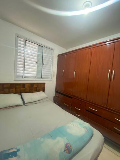 01 quarto