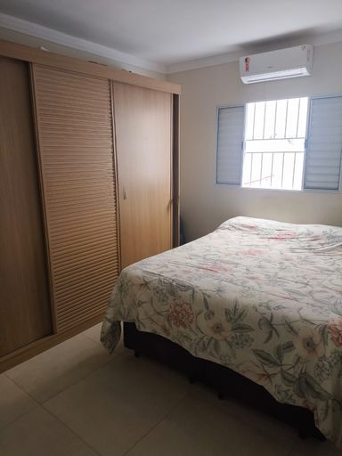 01 QUARTO