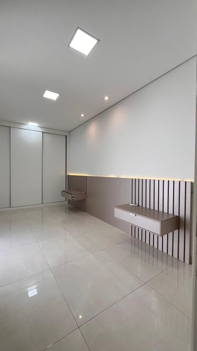 01 quarto
