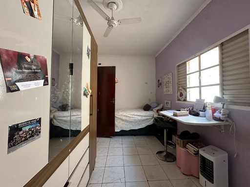 01 QUARTO