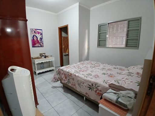 01 quarto