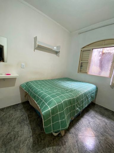 01 quarto