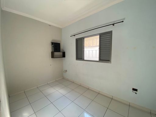 01 quarto