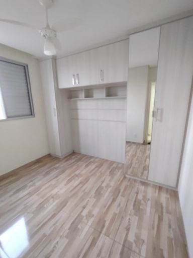quarto com moveis planejados