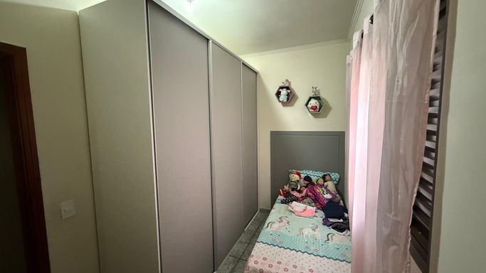 01 quarto