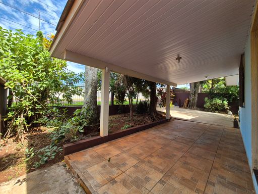 Casa e edícula à venda no Jardim Duarte/ Lancaster em Foz do Iguaçu