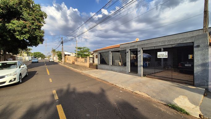 Casa à venda em Foz do Iguaçu, Jardim Curitibano IV, 175m²