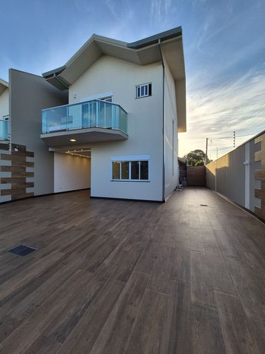 Fachada interna Venda Lancaster Foz