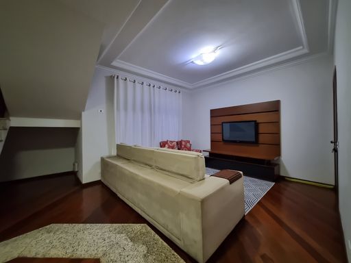 Sobrado à venda em Foz do Iguaçu, Jardim das Laranjeiras, 6 Quartos, 259m², 3 Vagas