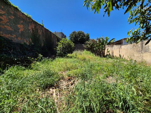 Terreno à Venda no Jardim Panorama II, Foz do Iguaçu - 362,50m², Rua João Lobato da Mota Machado.