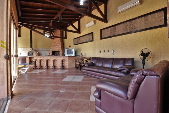 Sobrado Casa à venda no Lancaster Vila A, Foz do Iguaçu, Avenida Sílvio Américo Sasdelli.