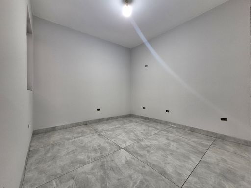 Casa à venda no Parque Presidente II, Foz do Iguaçu - Quarto frente