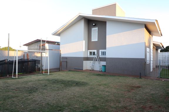 Quintal - Casa venda no Jardim Canadá/ Lancaster