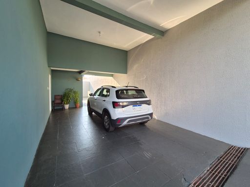 Garagem coberta