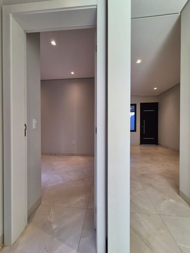 Casa à venda em Foz do Iguaçu, Jardim Ipê IV, 100m², 3 Quartos, 175m² de lote,