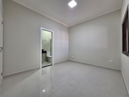 Suíte  - Casa à venda no Bourbon/ Bérgamo em Foz do Iguaçu/PR